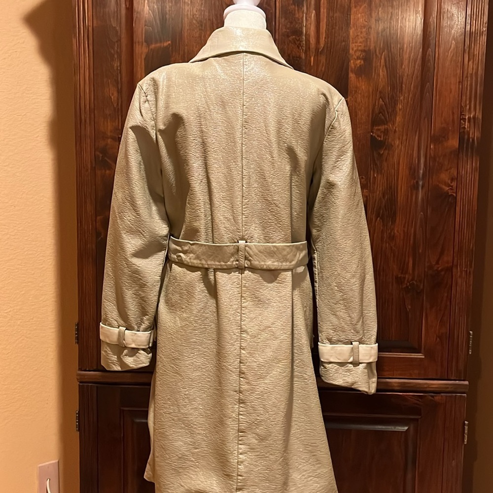 Anthropologie Hutch Vegan Leather Trench Coat beige & cream double-breasted NWOT - Picture 8 of 16